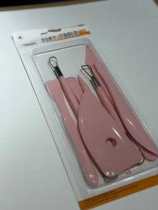 ابزار مجسمه صورتی